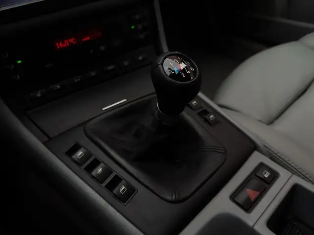 BMW M3 view 11
