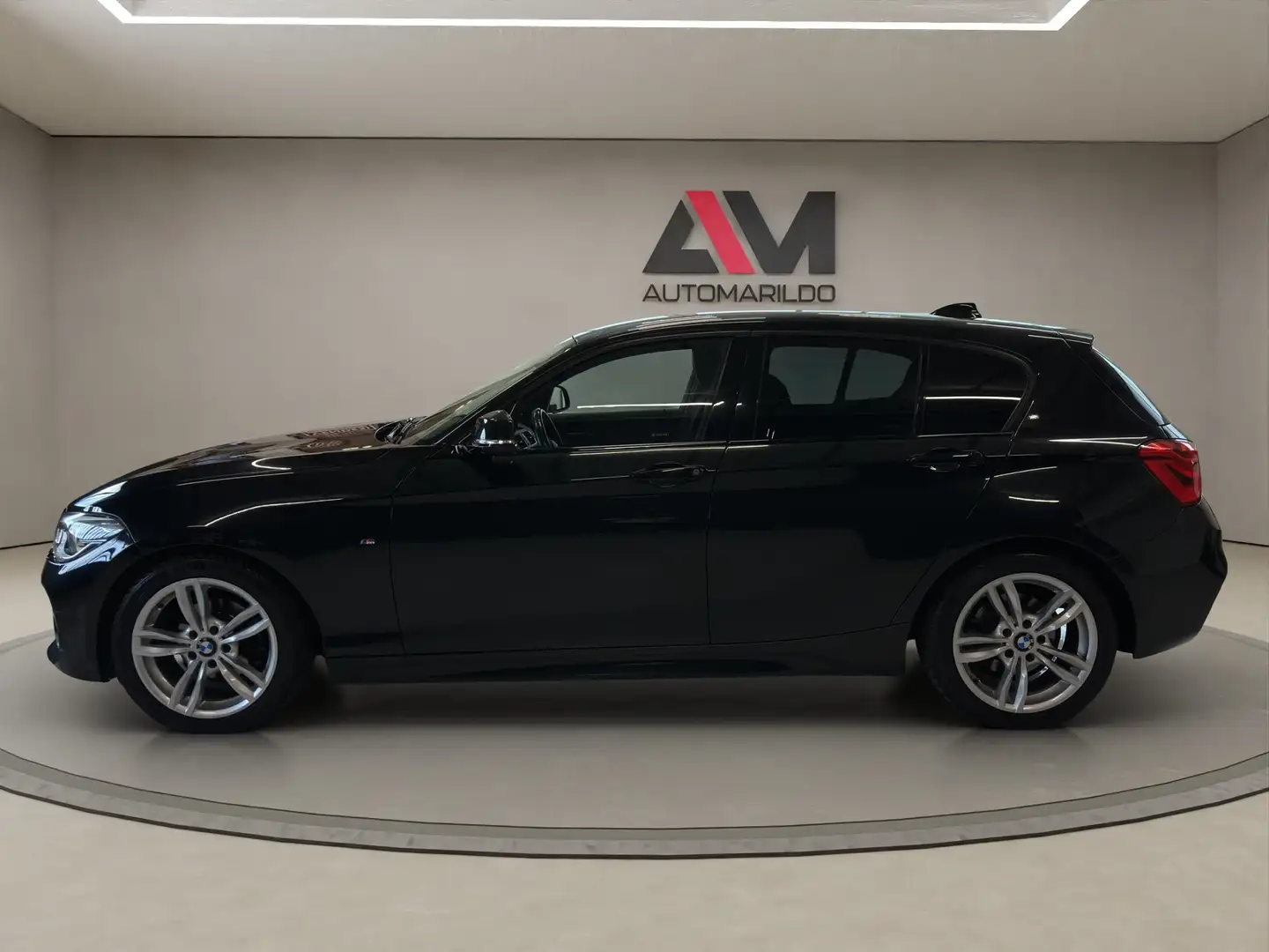 BMW 116 116d Msport 5p auto Negru - 2