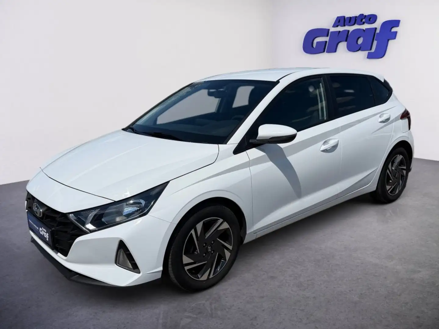 Hyundai i20 1,2 MPI chic Weiß - 1