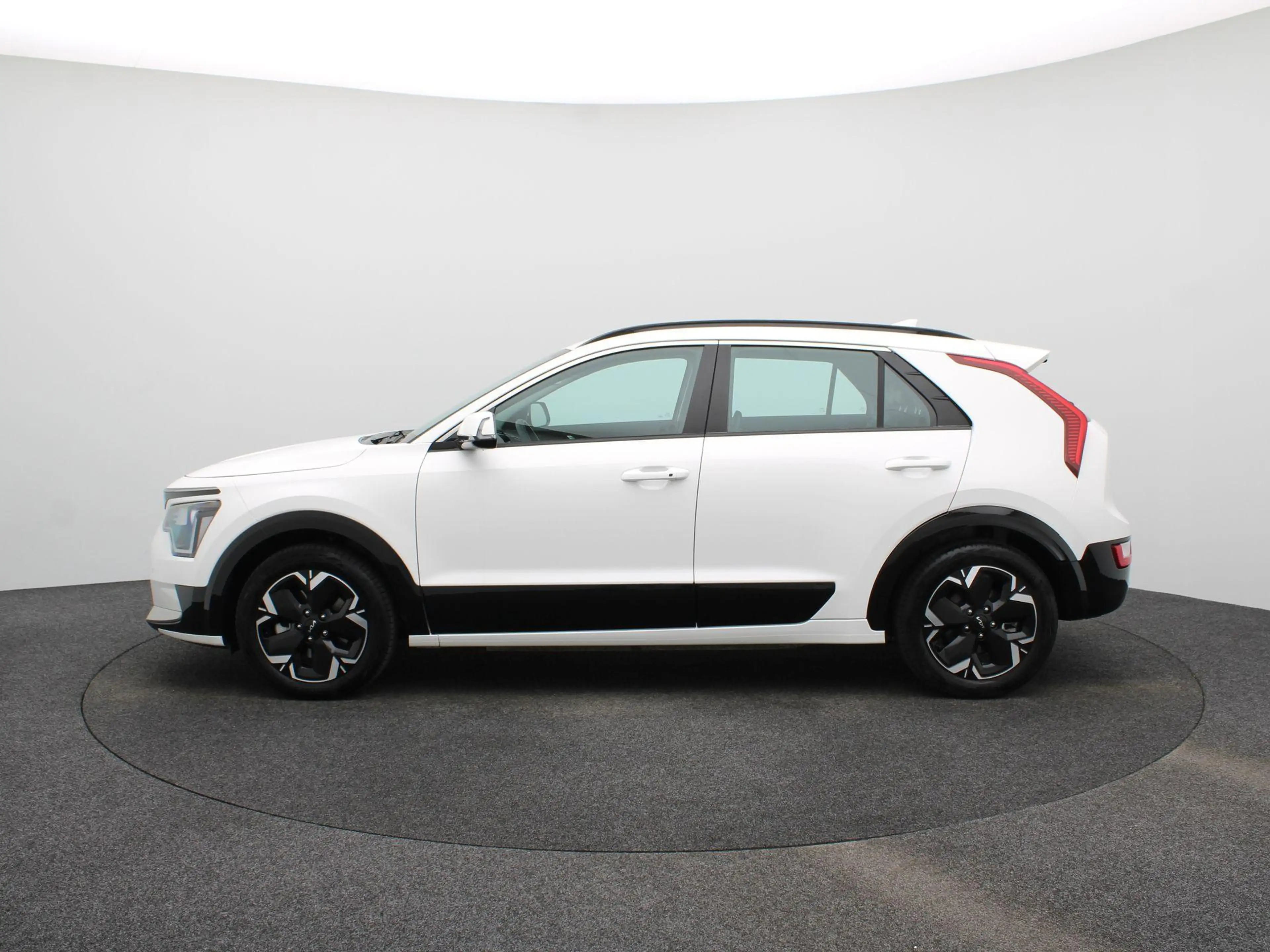 Kia e-Niro EV DynamicLine 64.8 kWh | 3-fase 11KW laden | Clim — photo 4