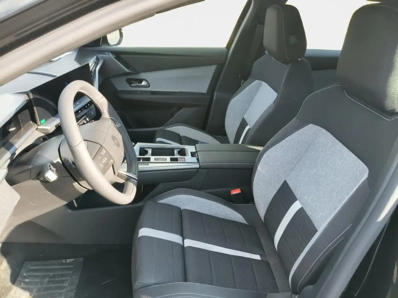 Opel Grandland 1.2T Aut.Edition+LED+CARPLAY+TEMPO+PDC 12
