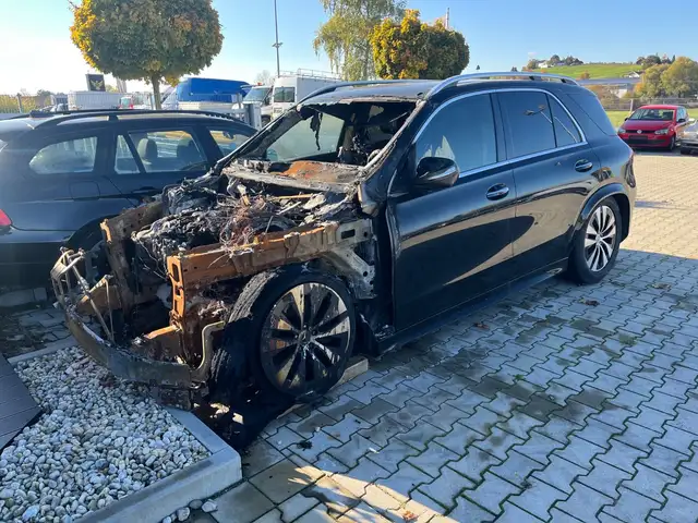 Mercedes-Benz GLE 300 d 4Matic Brandschaden