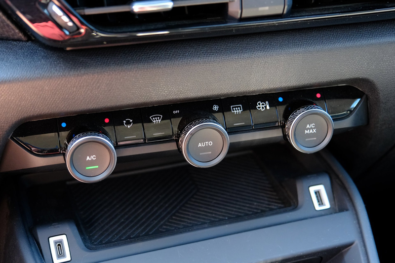 Citroen C4 1.2 Puretech Business Plus Aut. *24.220km!* Navi|1 — photo 14