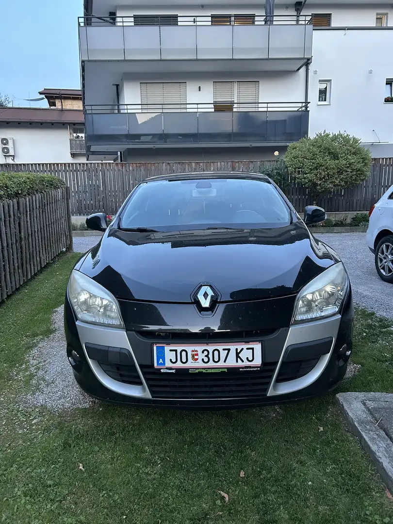Renault Megane Mégane Coupé Dynamique 1,6 16V 110 Hi-Flex Schwarz - 2