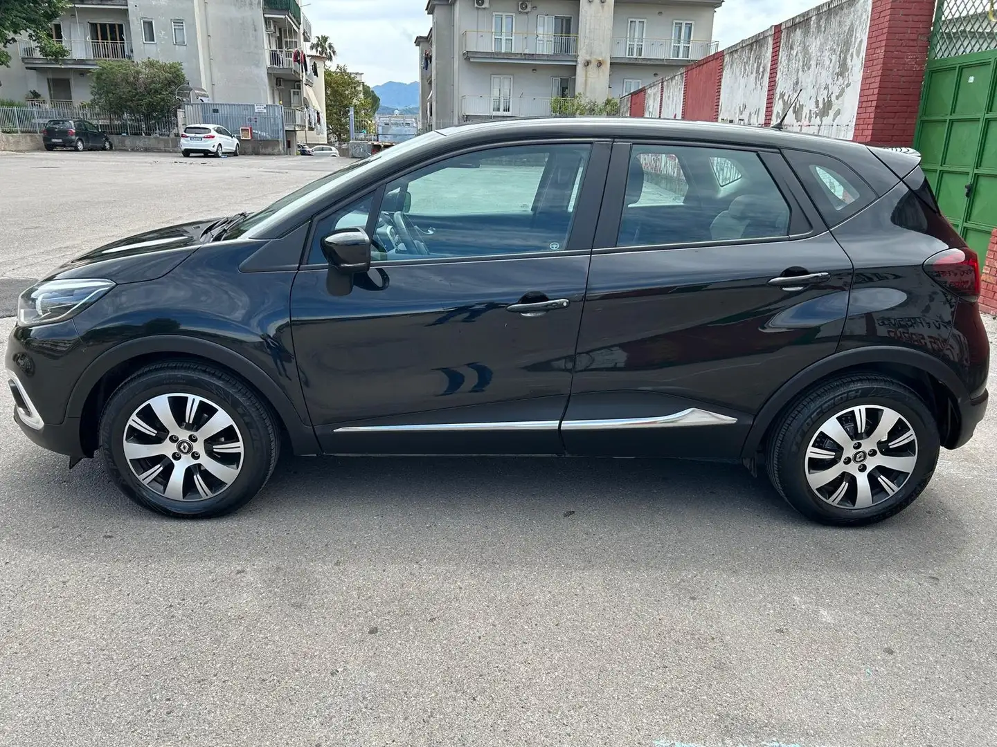 Renault Captur Captur 0.9 tce Sport Edition 90cv Nero - 2