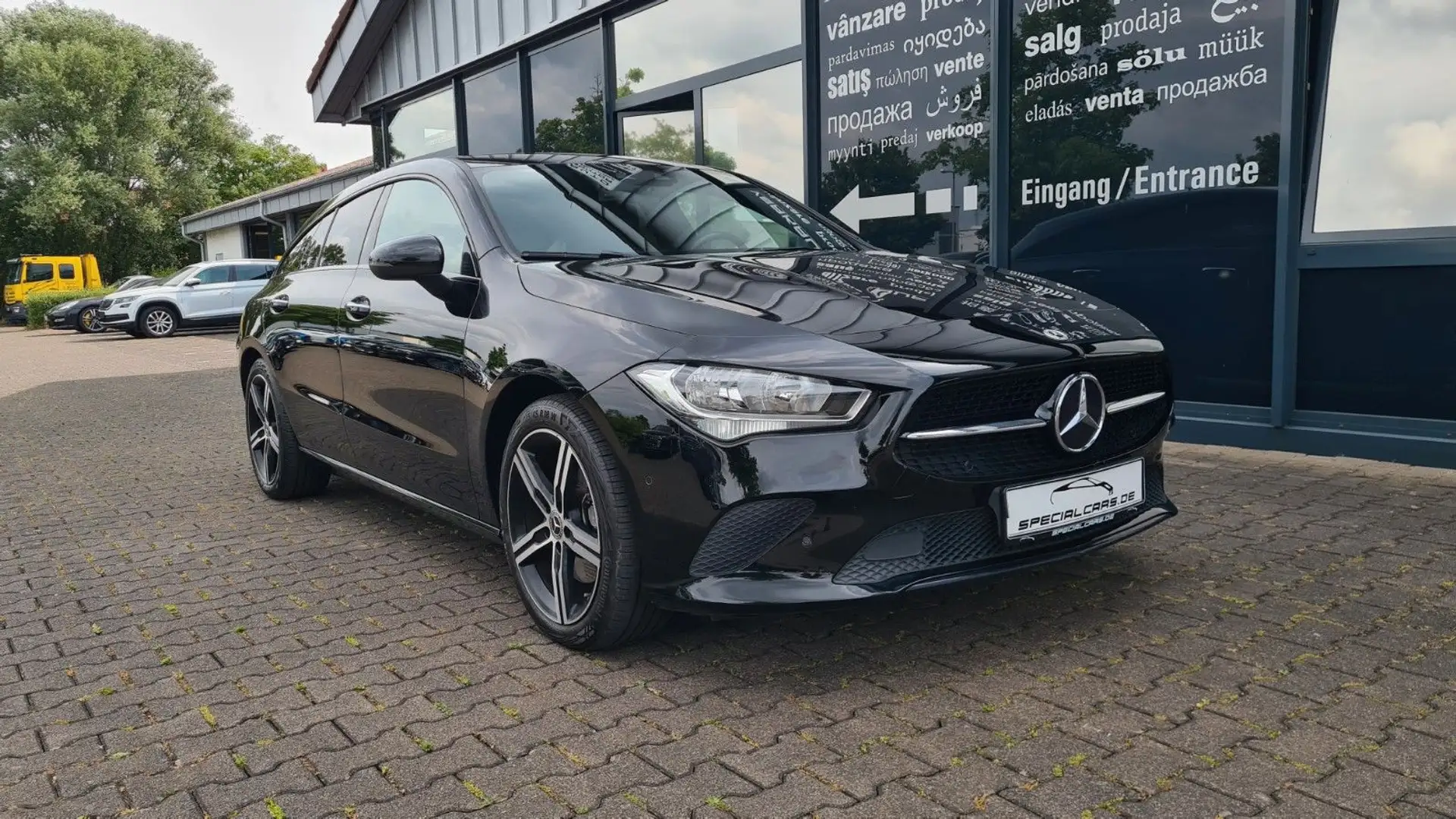 Mercedes-Benz CLA 220 d SB - NIGHT - HUD - AHK - STANDHZG Noir - 1