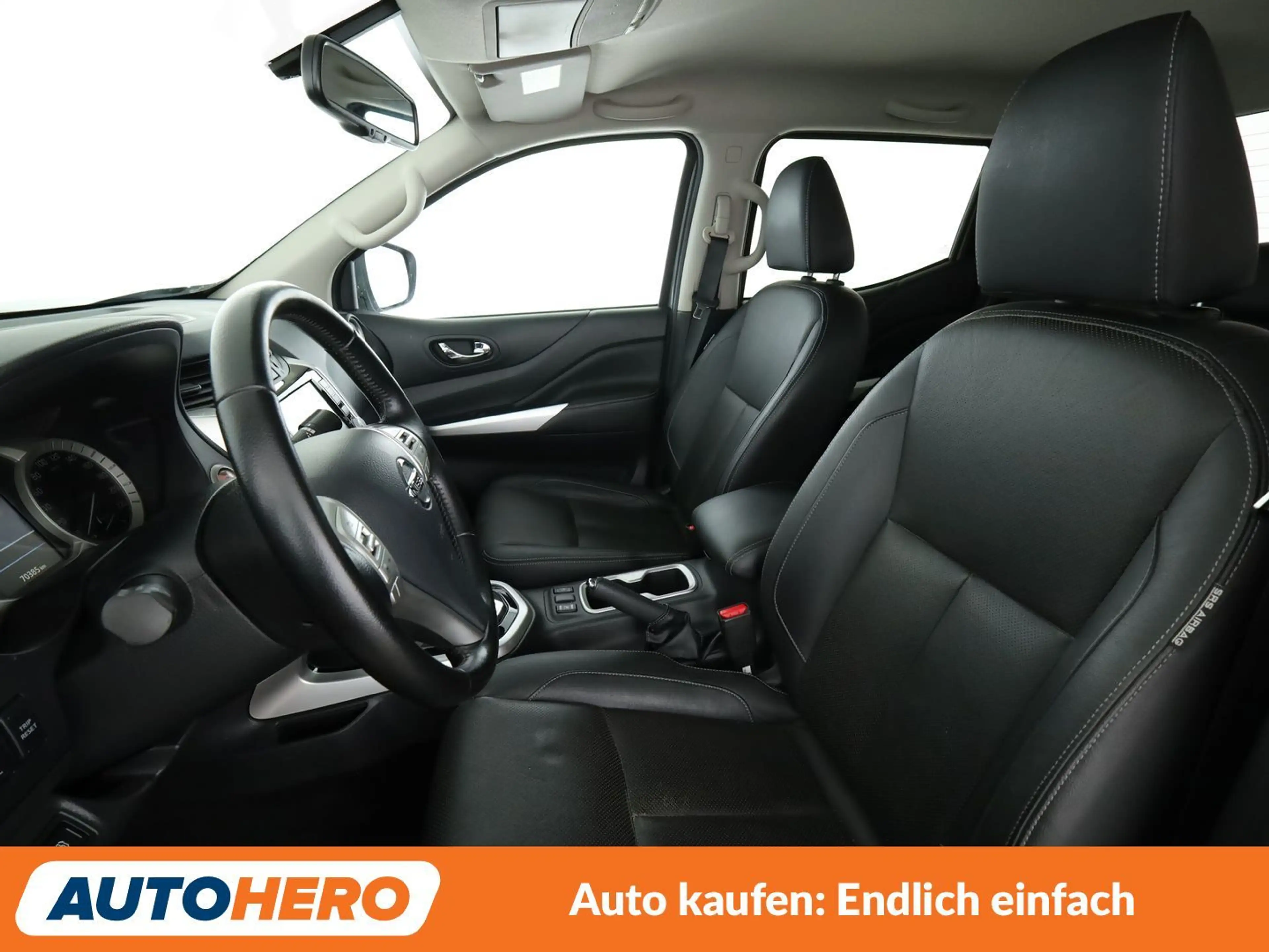 Nissan NP300 2.3 dCi Tekna Double Cab 4x4 Aut.*NAVI*TEMPO*CAM* — photo 10