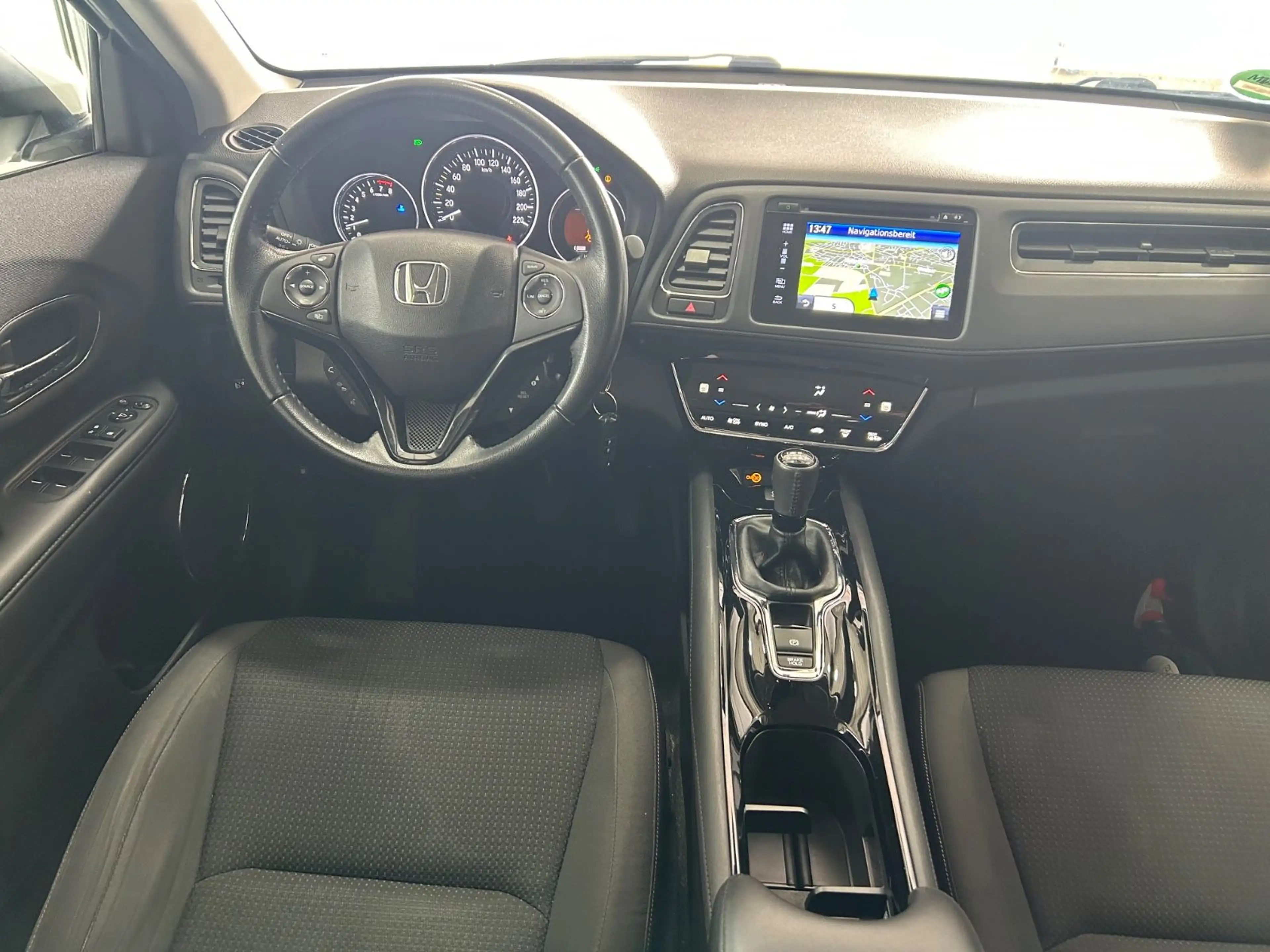 Honda HR-V 1.5 i-VTEC Elegance Navi Kamera — photo 8