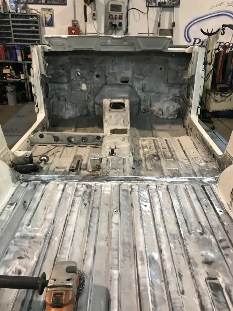 Suzuki SJ 410 Samurai 1000 5 Marce - 1