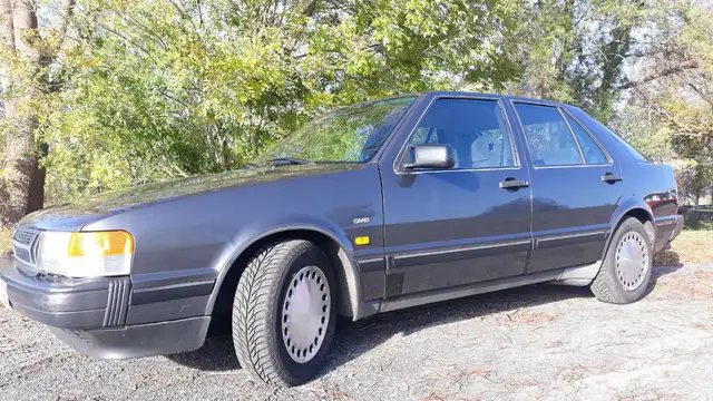 Saab 9000