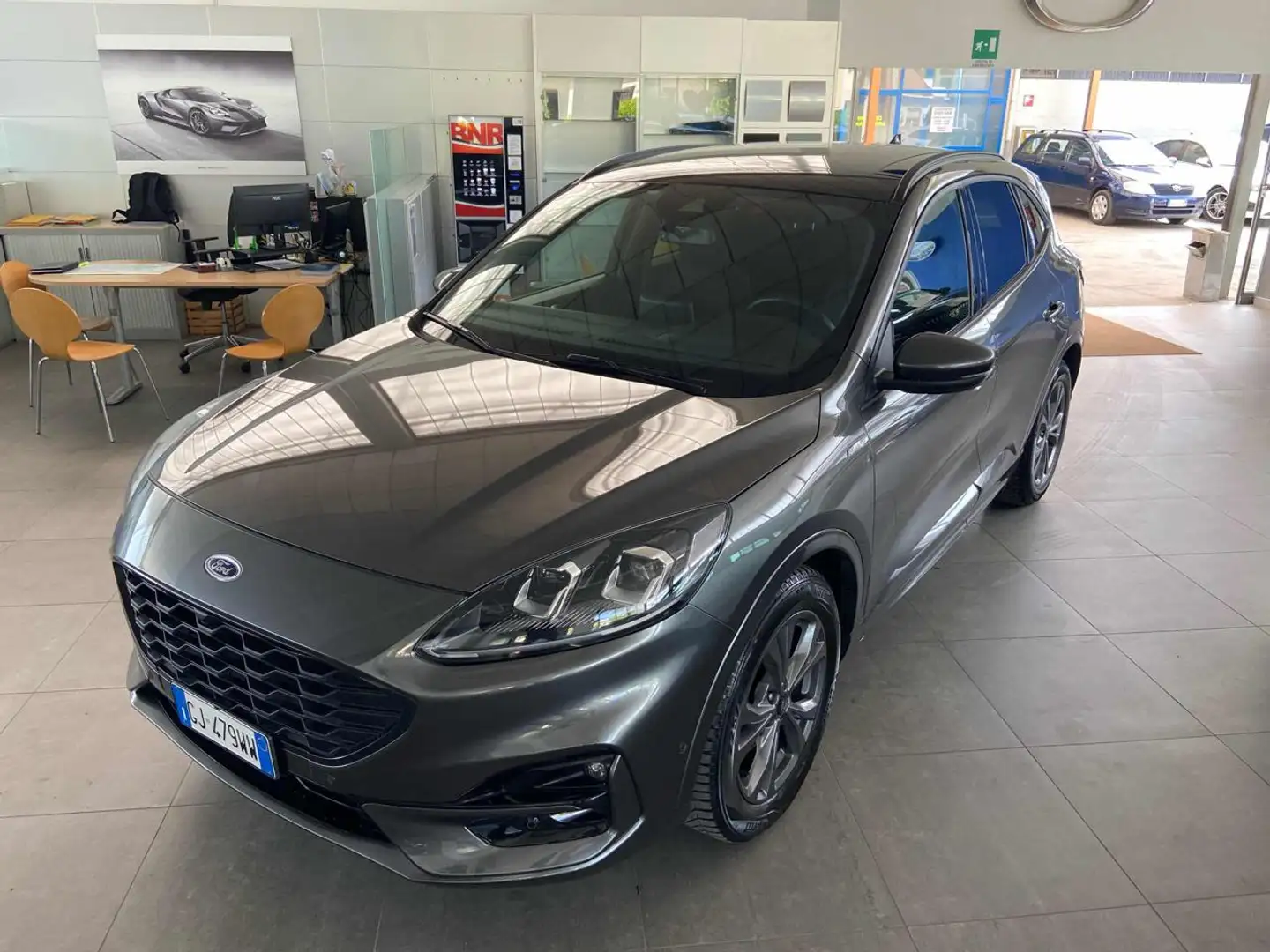 Ford Kuga 2.0 EcoBlue Hybrid 150 CV 2WD ST-Line Grigio - 1