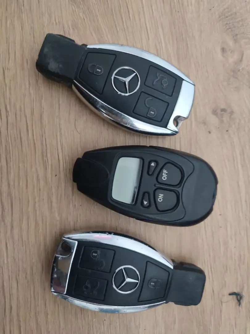 Mercedes-Benz E 250 CDI BlueEfficiency, standheizung, Navi Silber - 2