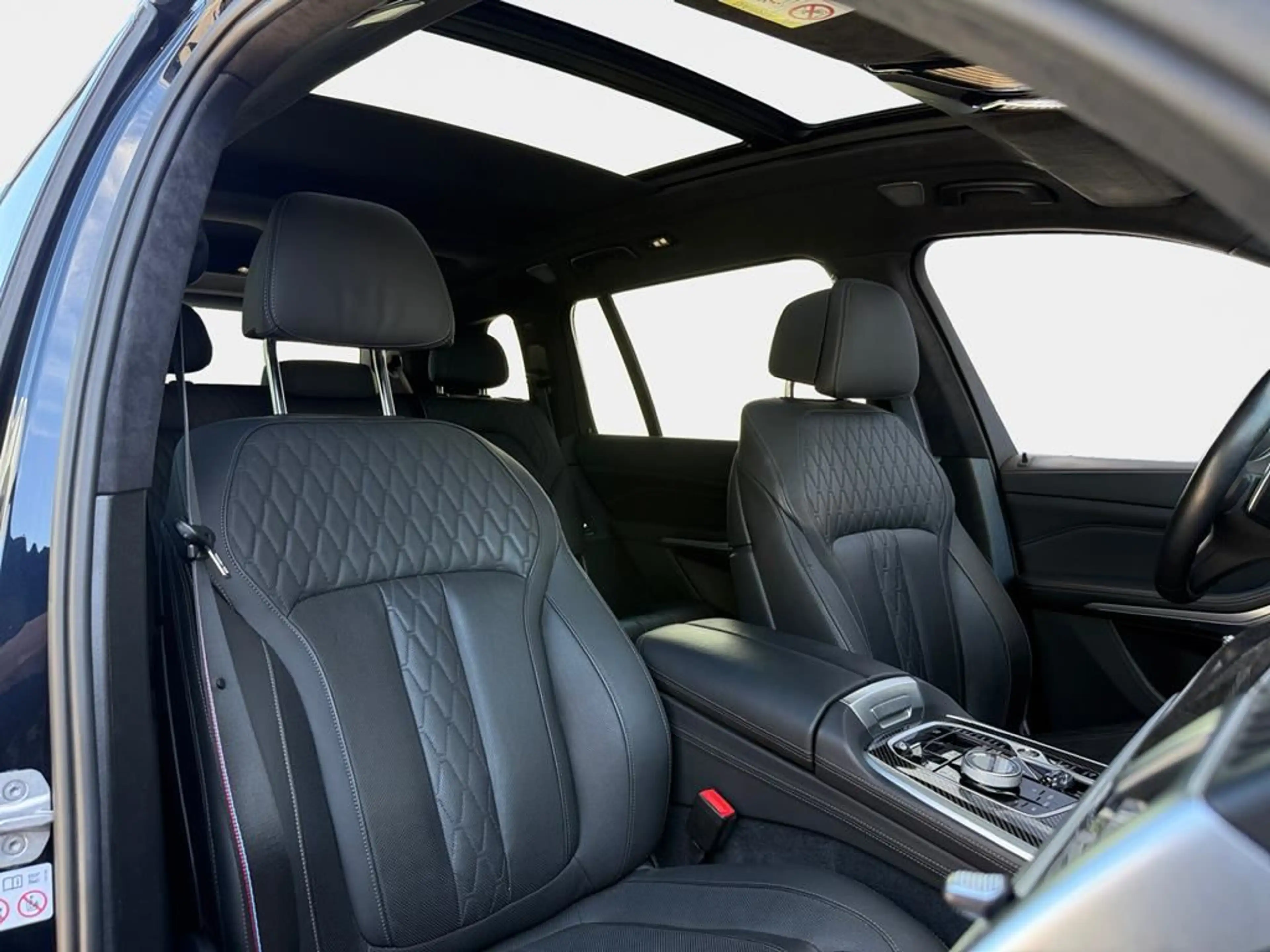 BMW X7 M Sport Pro — photo 13
