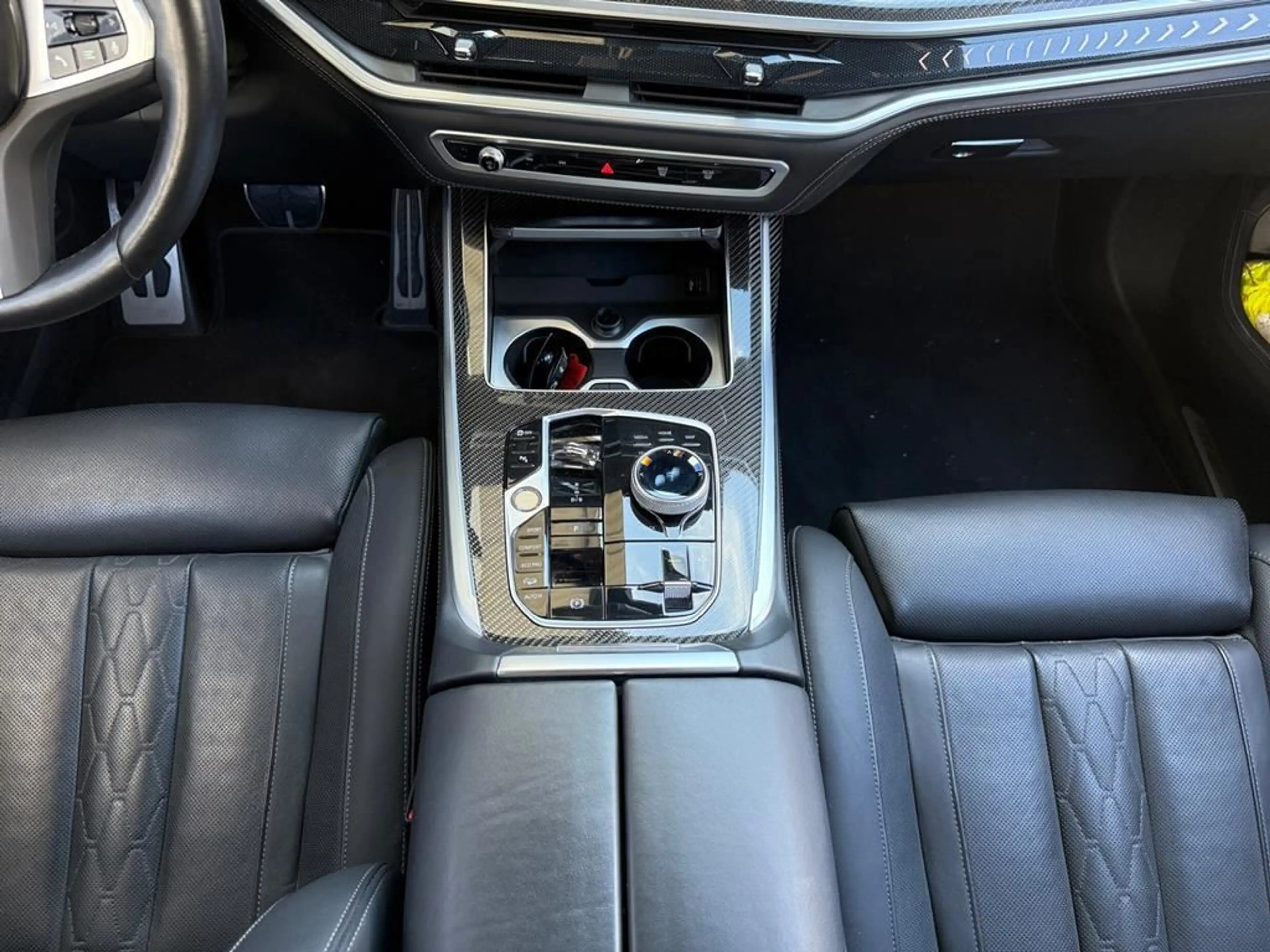 BMW X7 M Sport Pro — photo 10