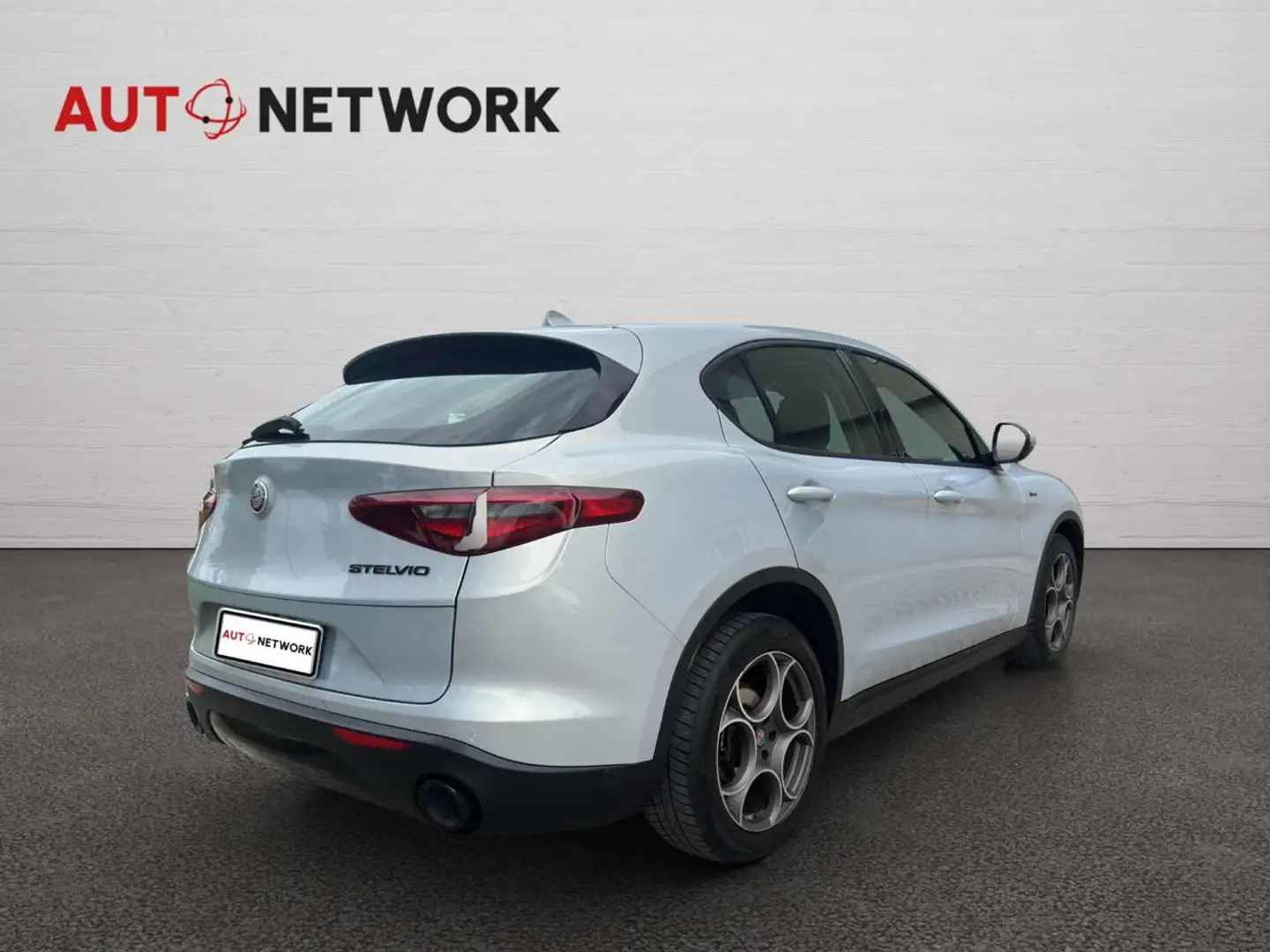 Alfa Romeo Stelvio 2.2 Turbodiesel 190 CV AT8 Q4 Sprint Grau - 2