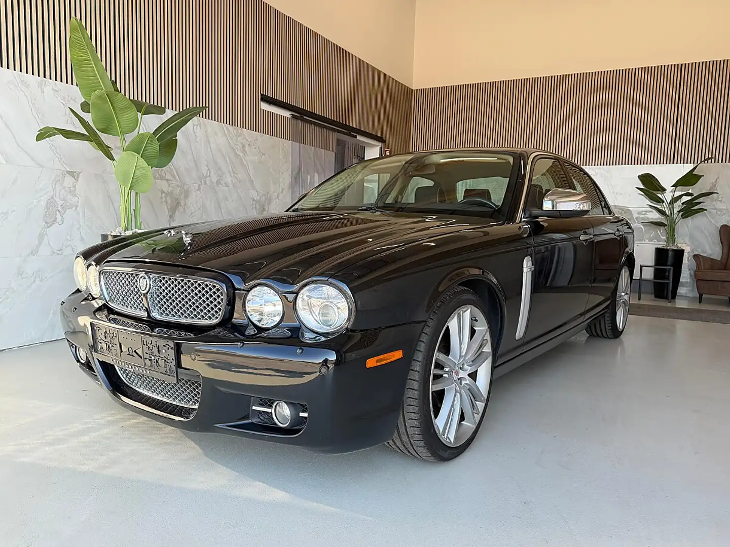Jaguar XJ 2,7 V6 Ds. Sovereign Aut. PORTFOLIO SAMMLERSTÜC... Blau - 1