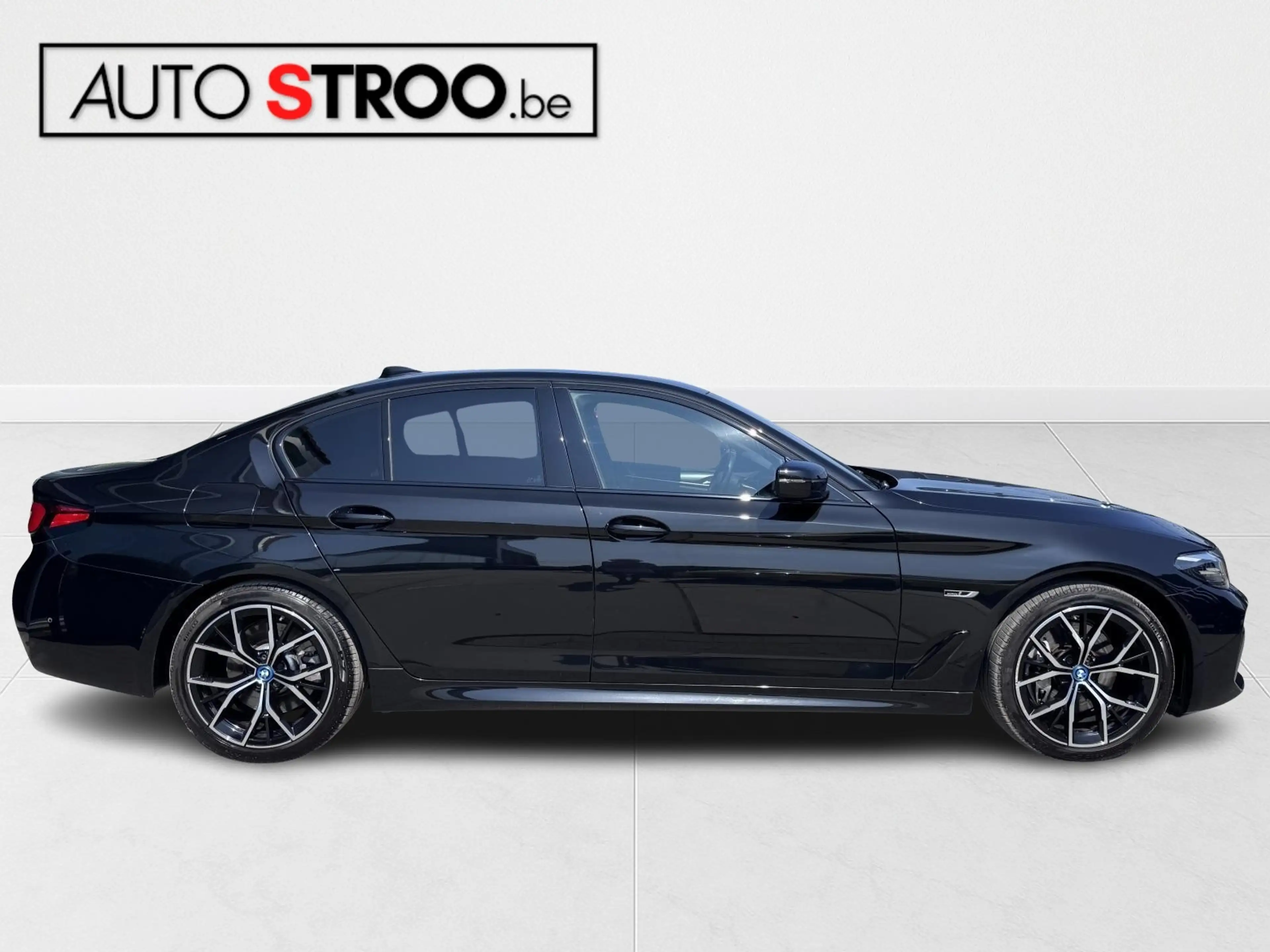 BMW 545 e xDrive M-Sport | ACC | Camera | Winterpack — photo 4