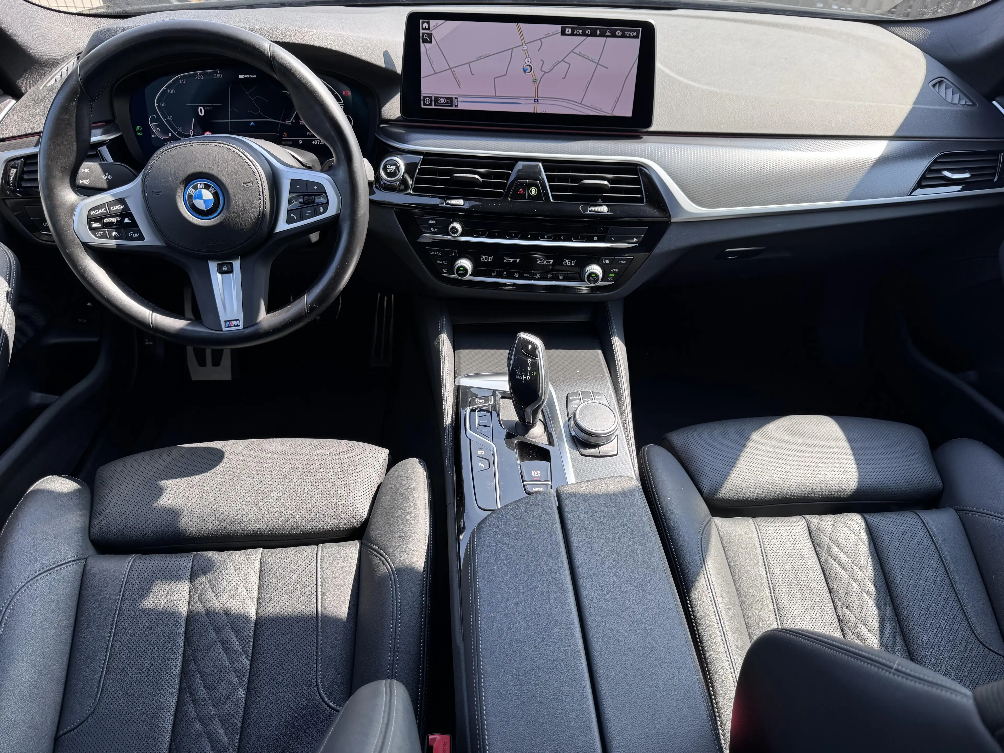 BMW 545 e xDrive M-Sport | ACC | Camera | Winterpack — photo 8
