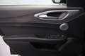 Alfa Romeo Giulia 2,2 16V 210PS AT8 Q4 VELOCE MY26 Schwarz - thumbnail 11