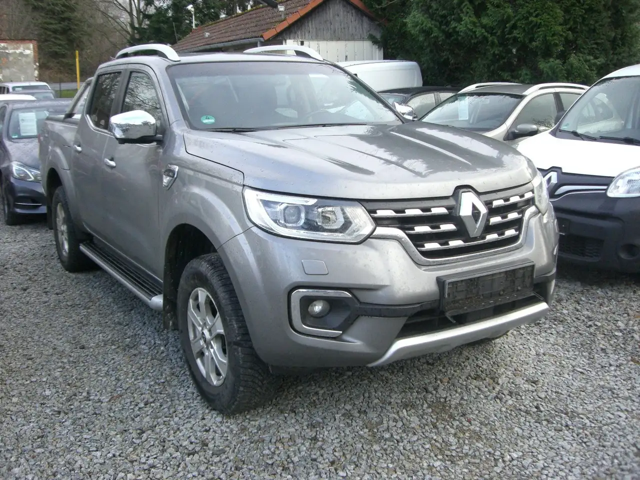 Renault Alaskan