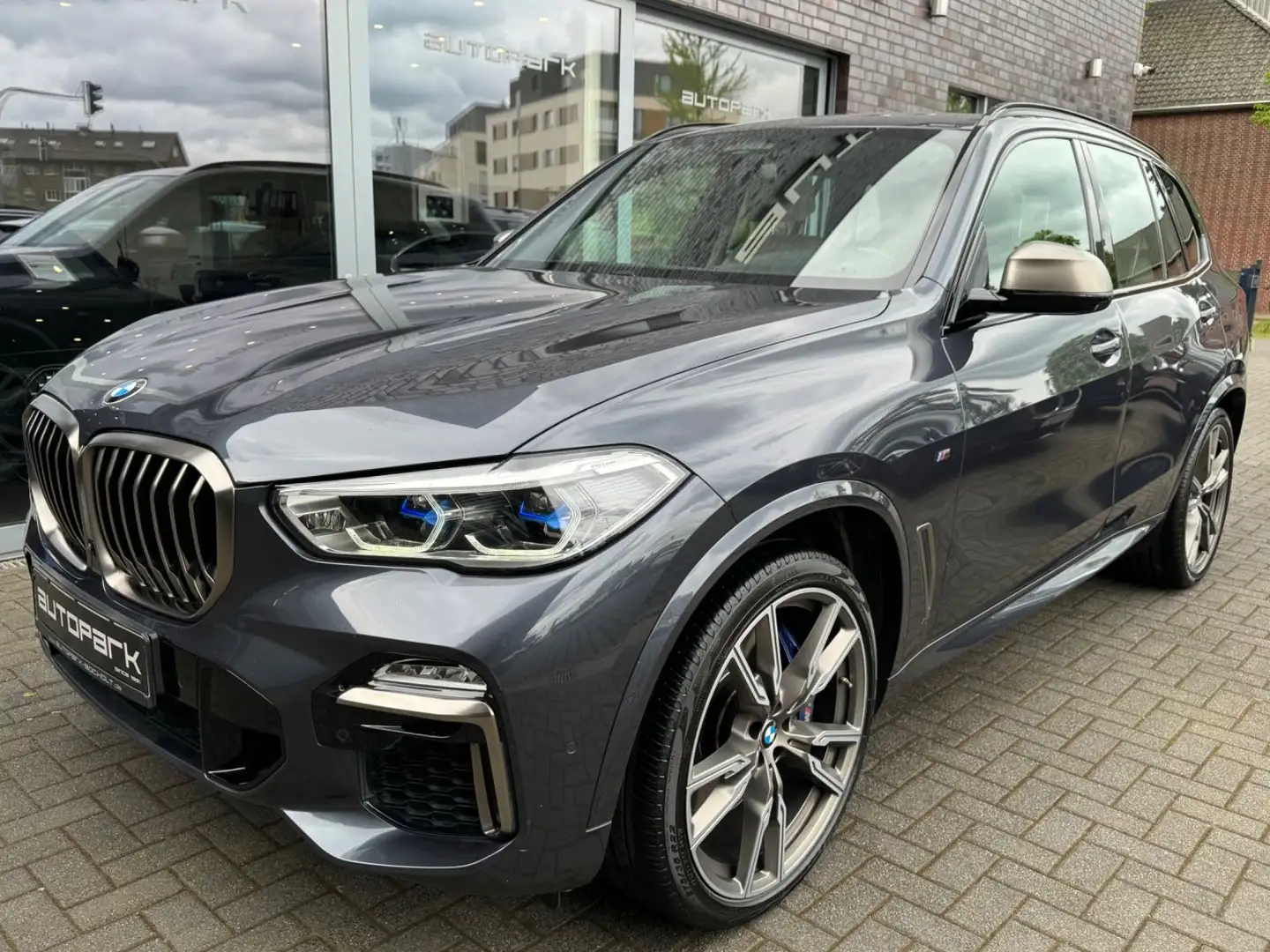 BMW X5 M d Individual Elfenbein 1.Hand DAProf. 22" siva - 1