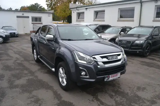 Isuzu D-Max Double Cab AUT 4WD LS 2 Sitze