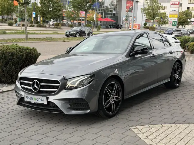 Mercedes-Benz E 200 AMG-Line *LED*Kamera*Navi*Business*