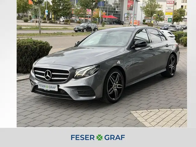 Mercedes-Benz E 200 AMG-Line *LED*Kamera*Navi*Business*