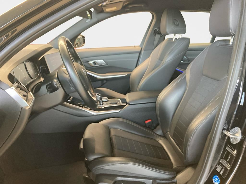 BMW 318 Sport Line — photo 10