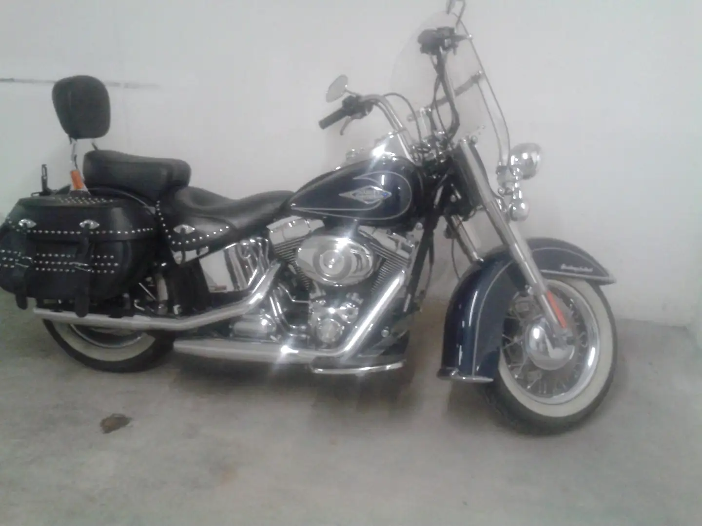 Harley-Davidson Heritage Softail Softail Classic FLSTC Albastru - 1