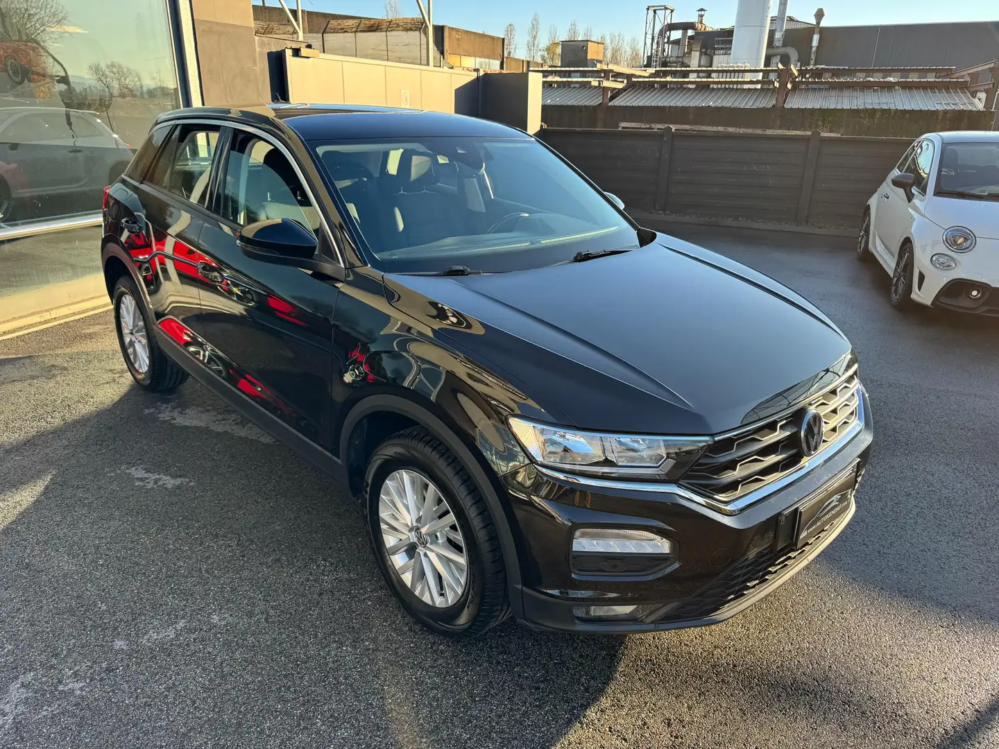 Volkswagen T-Roc 1.6 tdi Style Schwarz - 1
