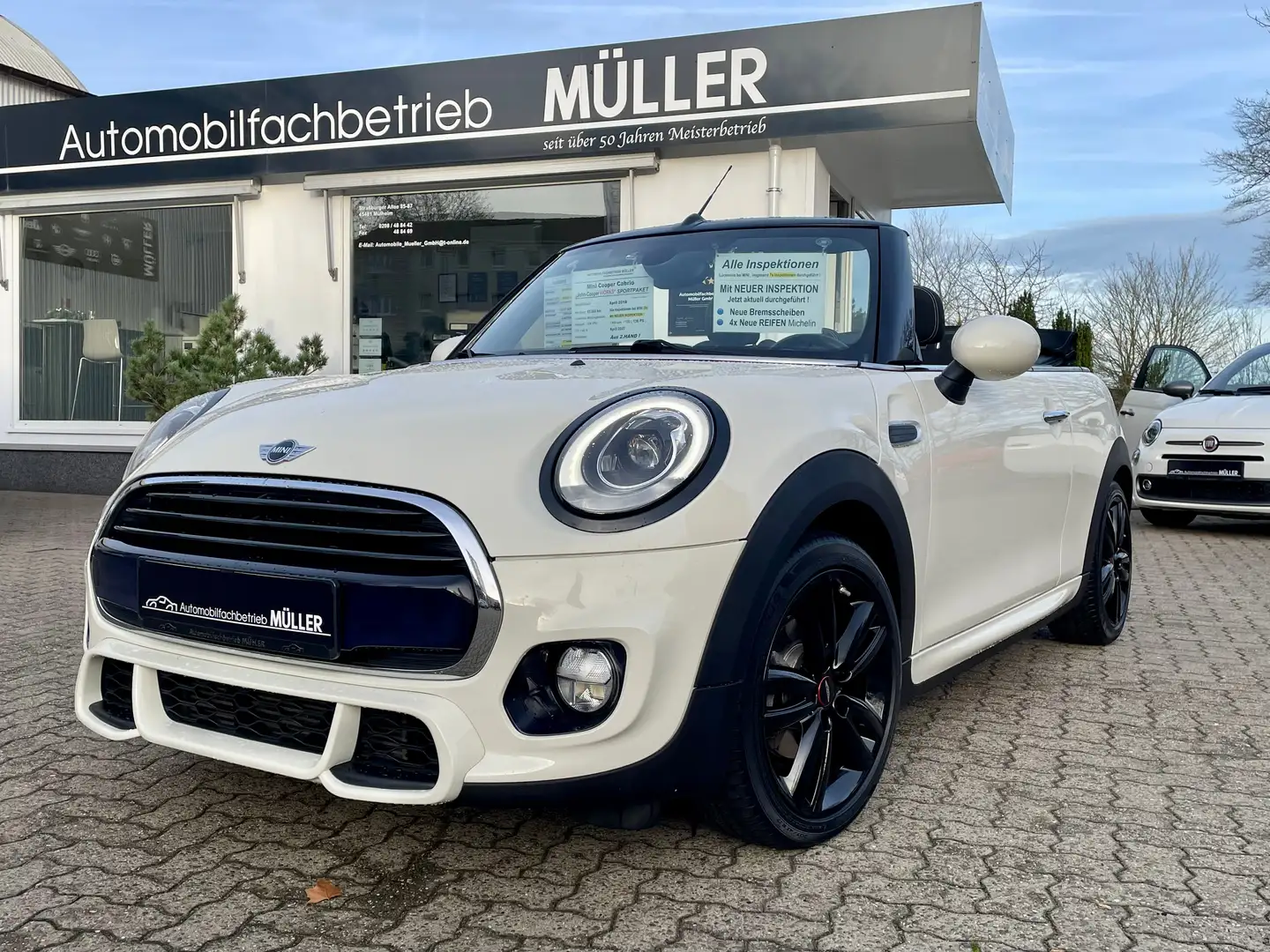 MINI John Cooper Works Cabrio CABRIO "JCW-Works-SPORTPAKET"+NAVI+LED+Keyless+2Hd Alb - 1