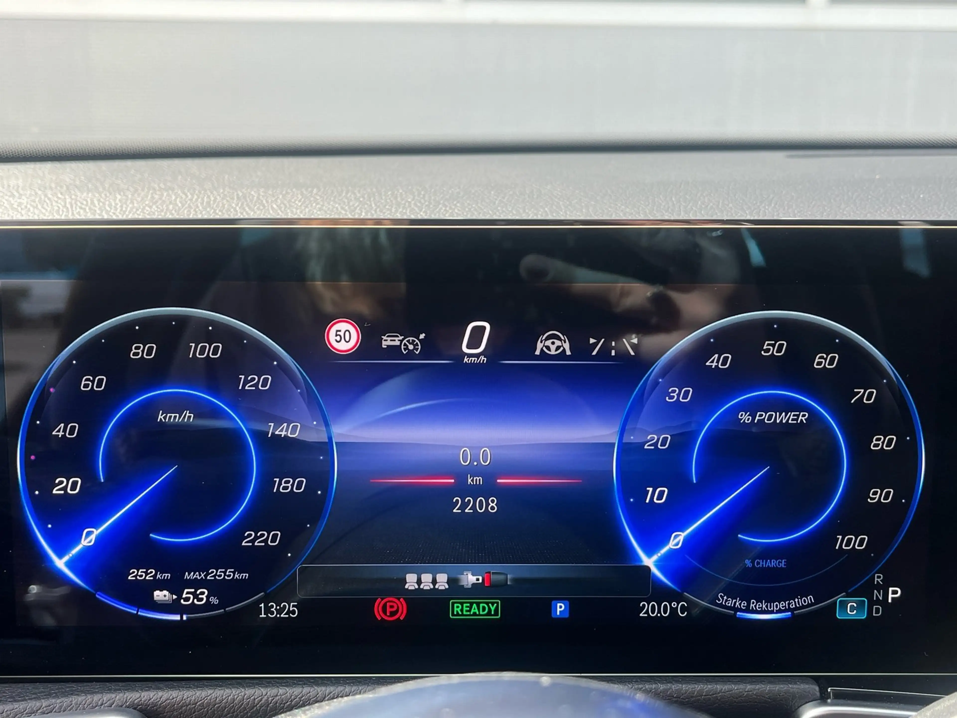 Mercedes-Benz EQB 300 4M Progressive Adv.+/Fahrassist/360°/WP/ — photo 9