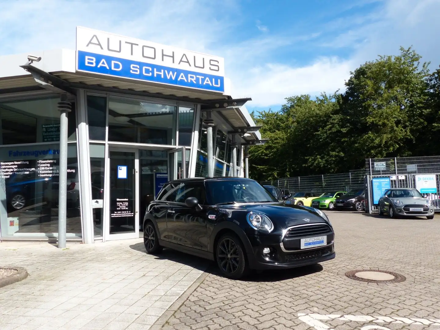 MINI One One "Blackyard", 1. Hand, nur 14.100 km Schwarz - 1