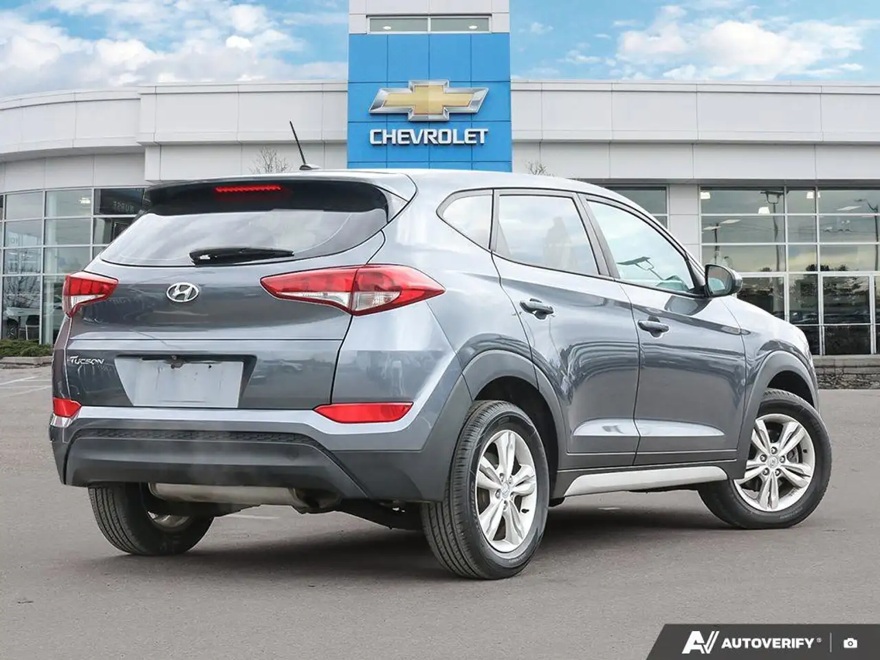 Hyundai TUCSON снимка Hyundai TUCSON