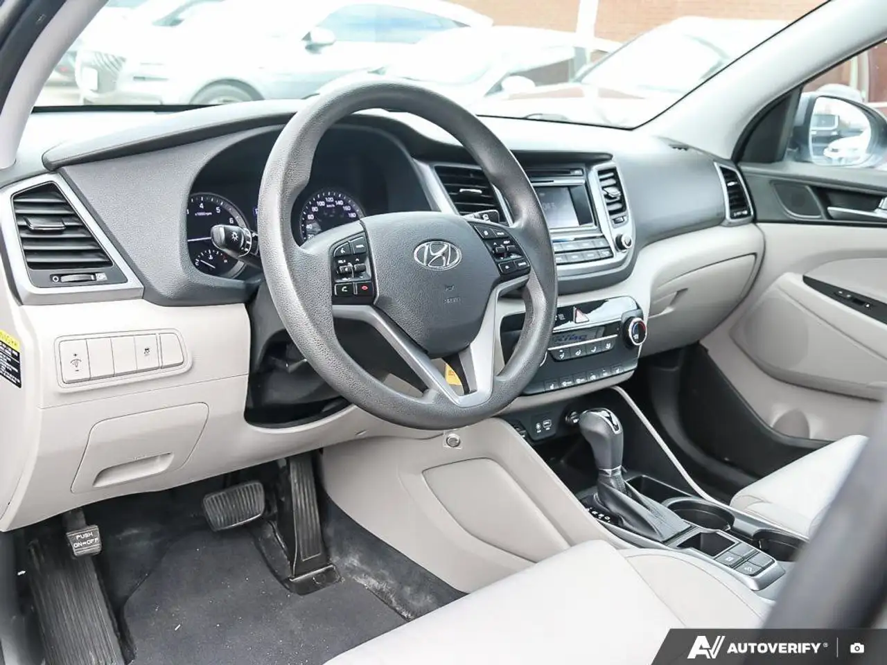 Hyundai TUCSON снимка Hyundai TUCSON