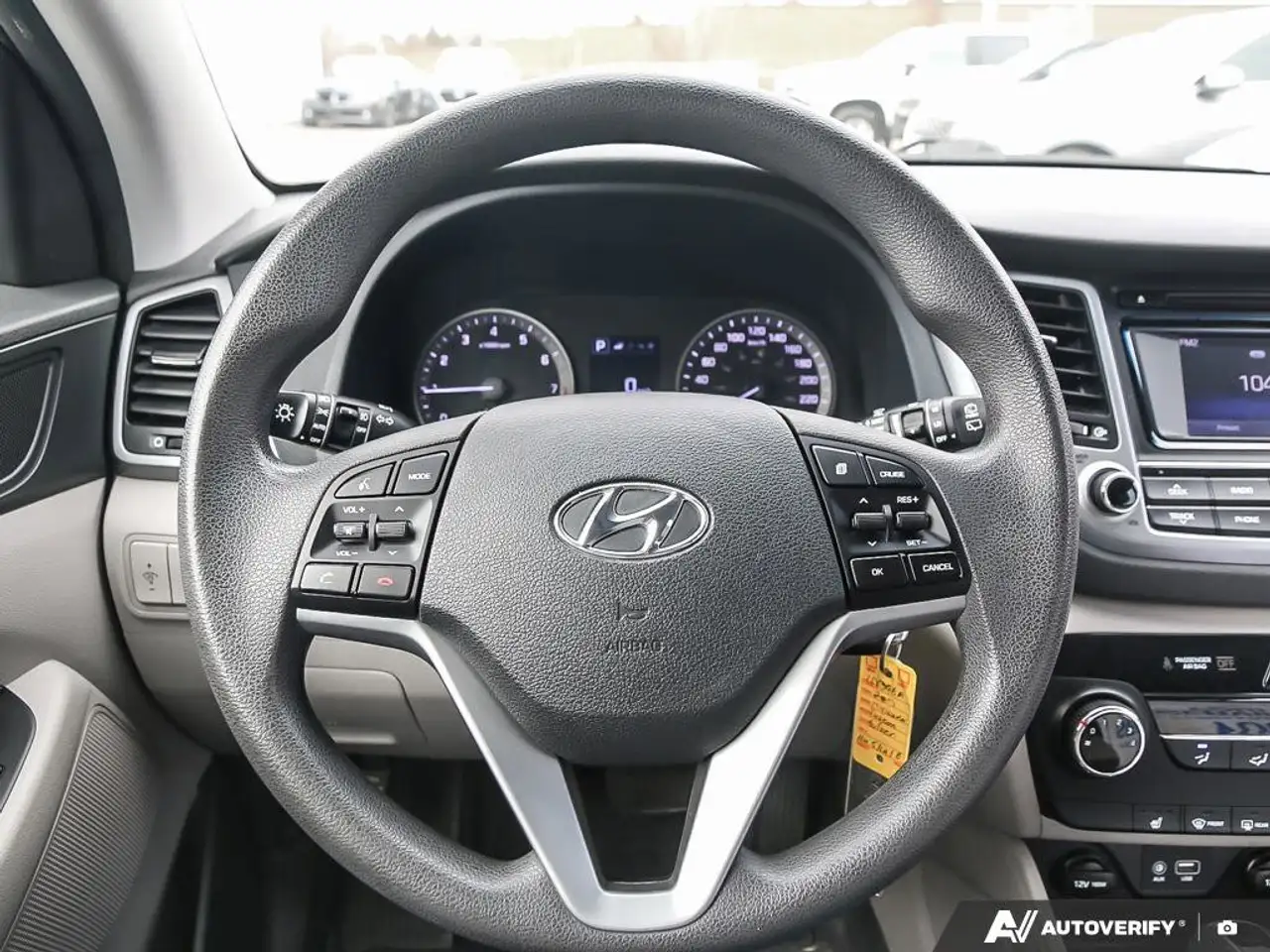 Hyundai TUCSON снимка Hyundai TUCSON