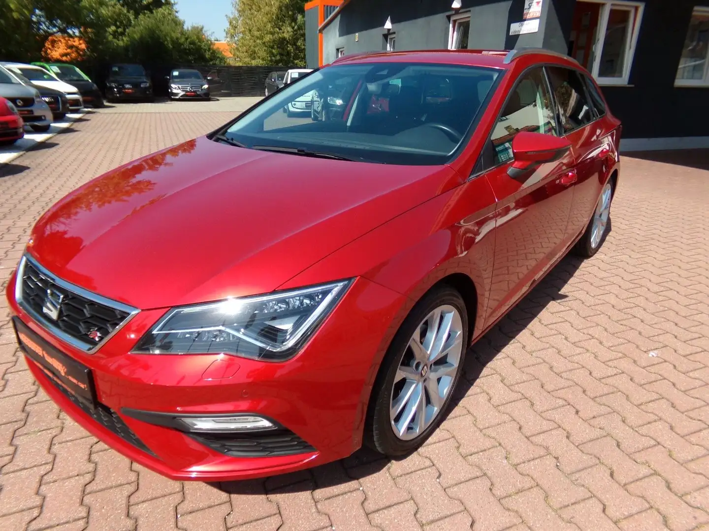 SEAT Leon ST FR, LED, Navi, Sitzhz., Kamera Rot - 2