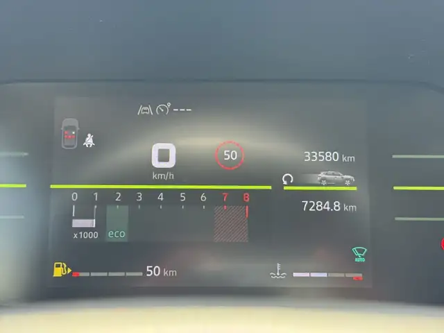 Dacia Duster view 11