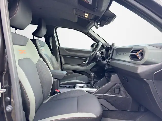 Dacia Duster view 15