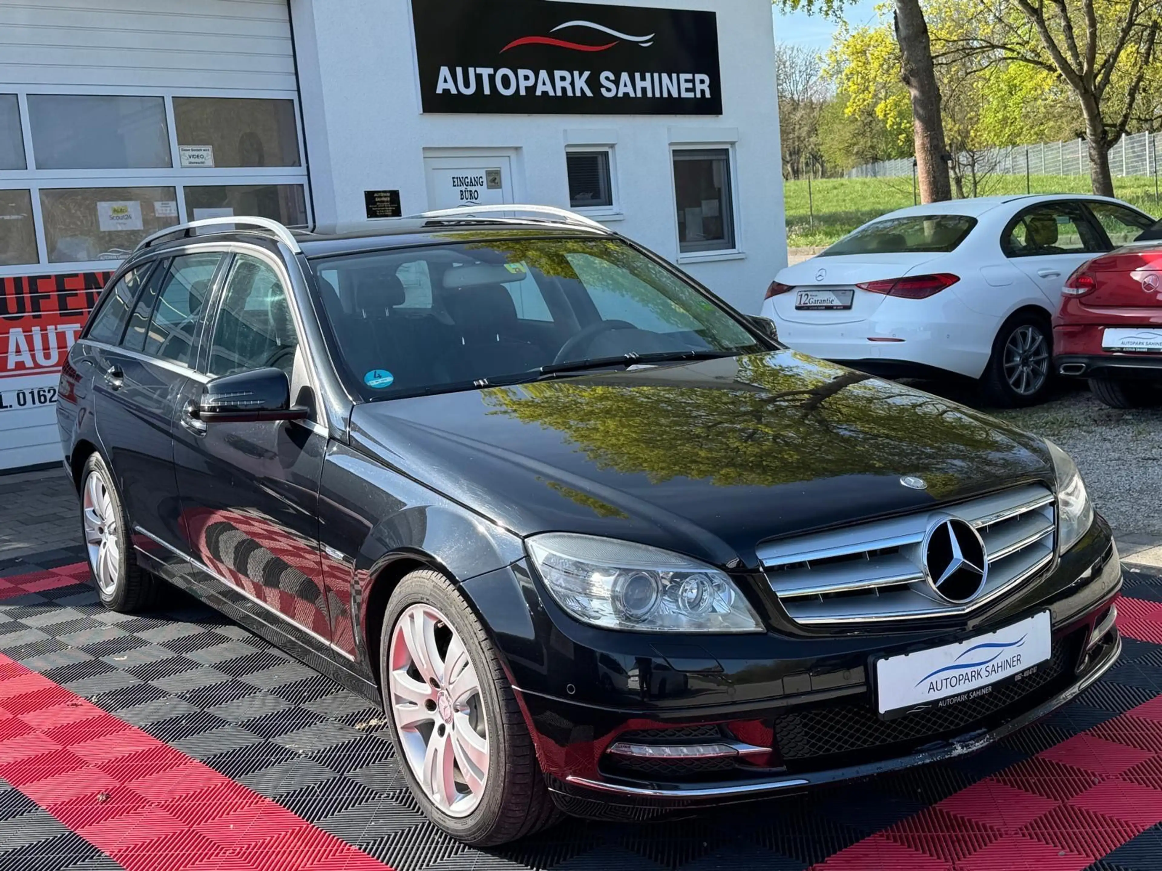 Mercedes-Benz C 350 T-Modell*4M*AHK*TEMP*KAM*SCHIEBEDACH — photo 9