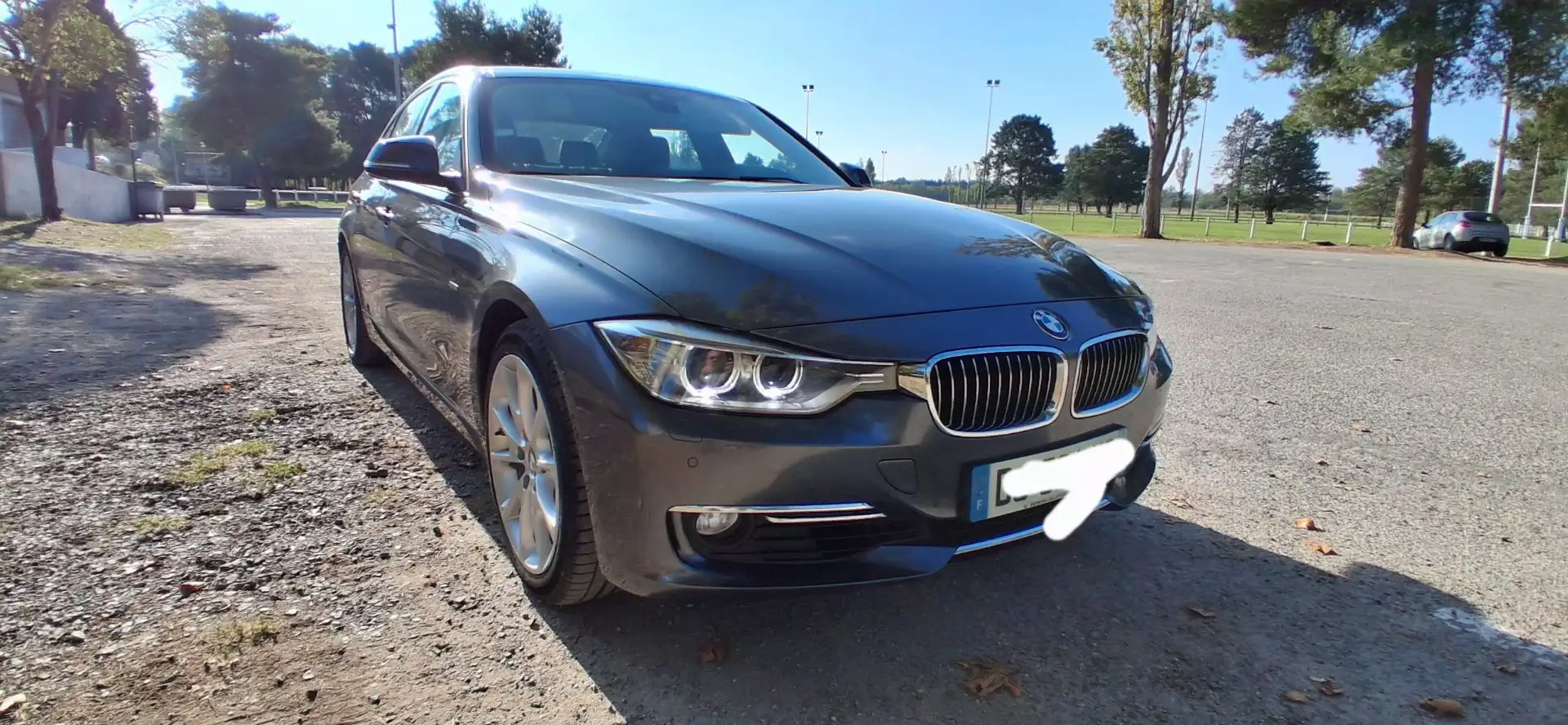 BMW 330 berline 330d 258 ch Luxury A - 1