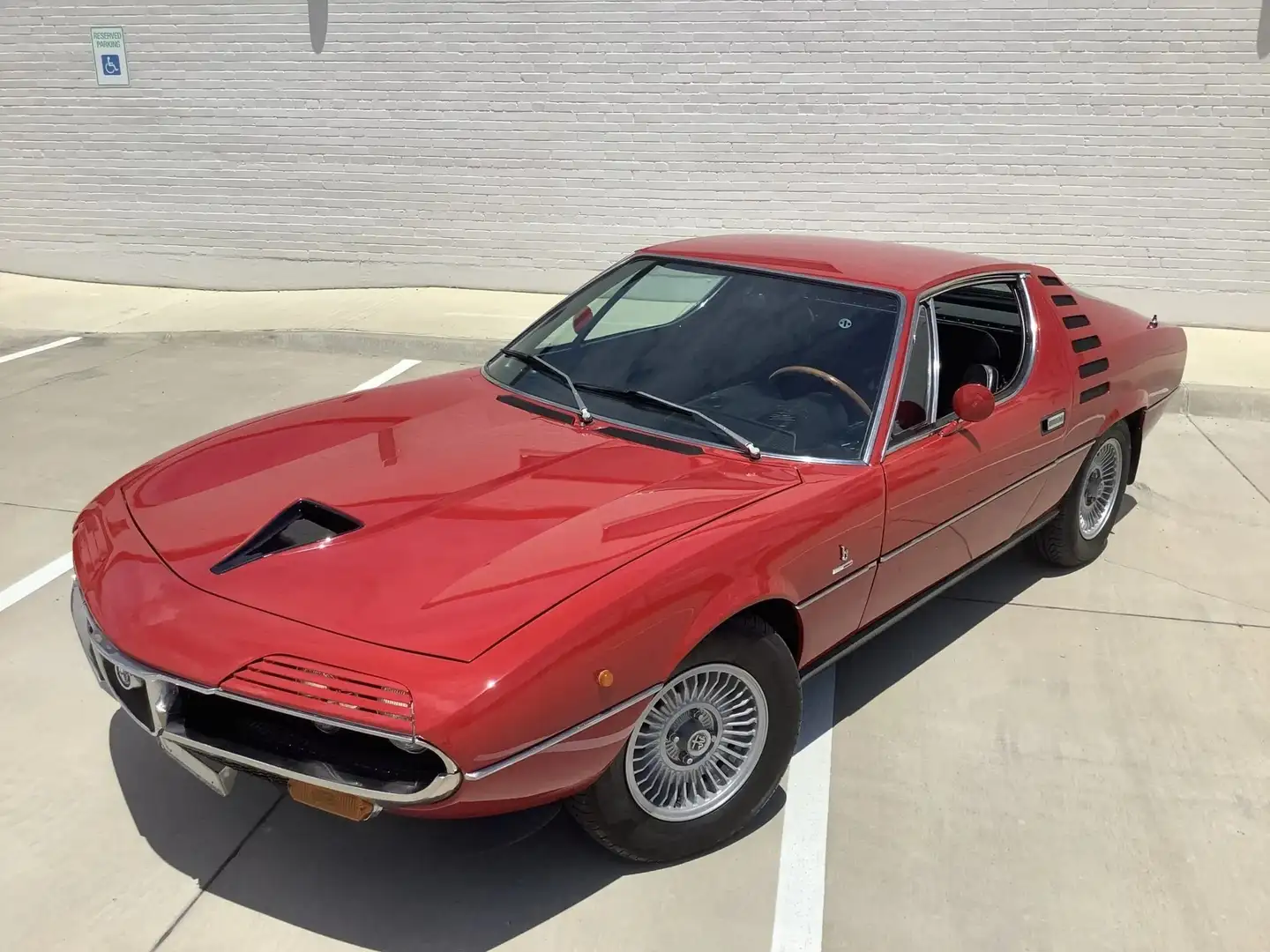 Alfa Romeo Montreal Rosso - 1
