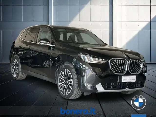 BMW X3 view 4
