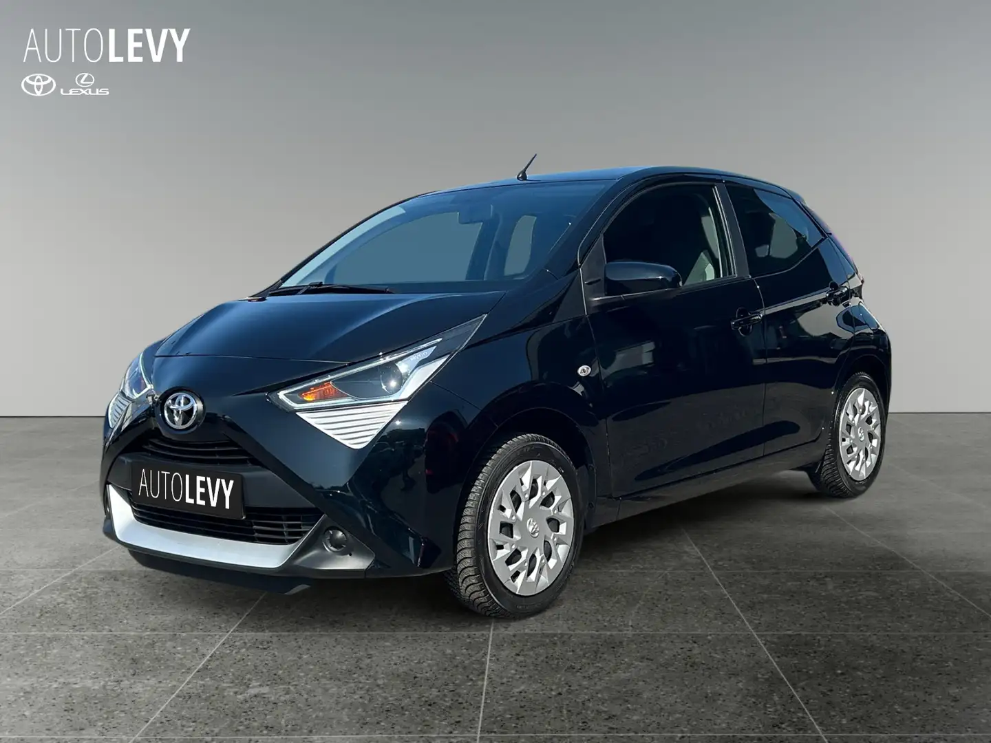 Toyota Aygo 1.0 x-Play +Tempomat+Kamera+Klima+Carplay+ Schwarz - 2