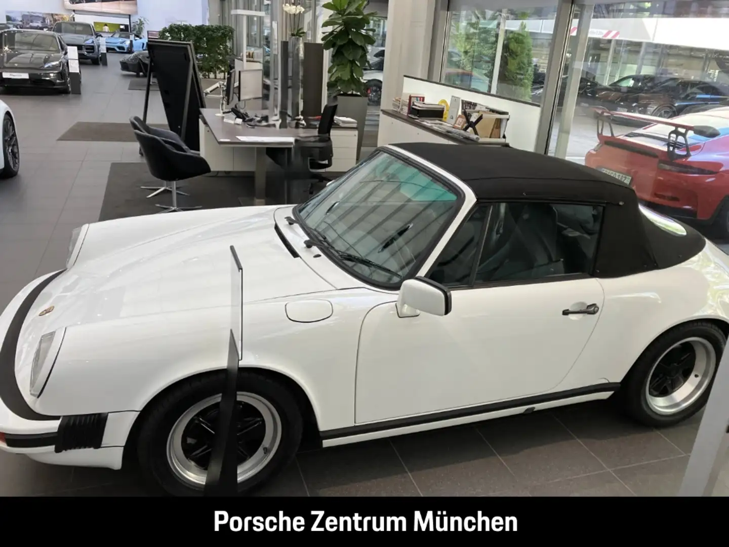 Porsche 911 G-model-II Carrera Cabrio US-Import 66.925mi Blanc - 2