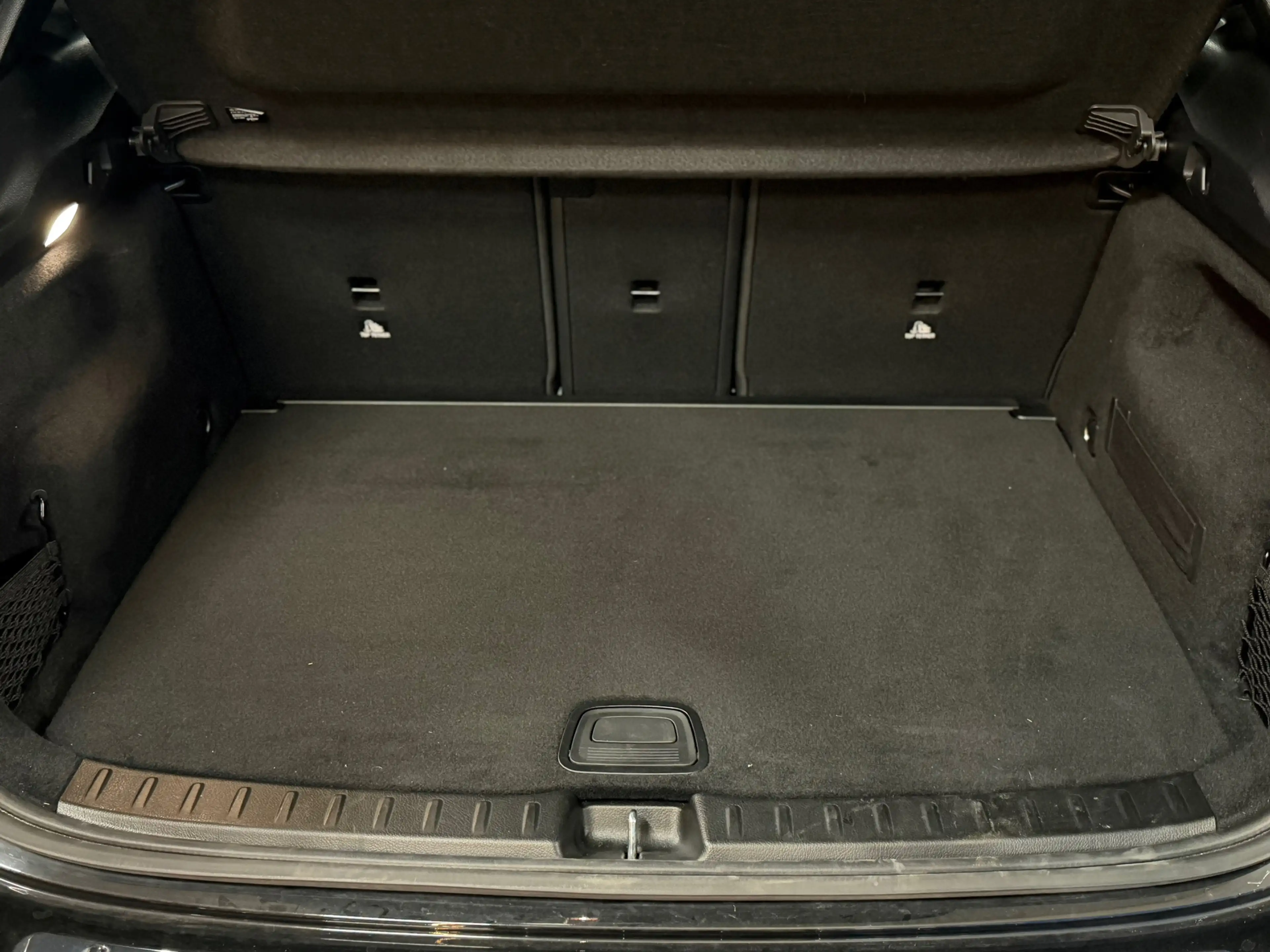 Mercedes-Benz GLA 200 AMG Line PANO|KEYLESSS|DODEHOEK|CARPLAY|CAMERA|SFE — photo 14