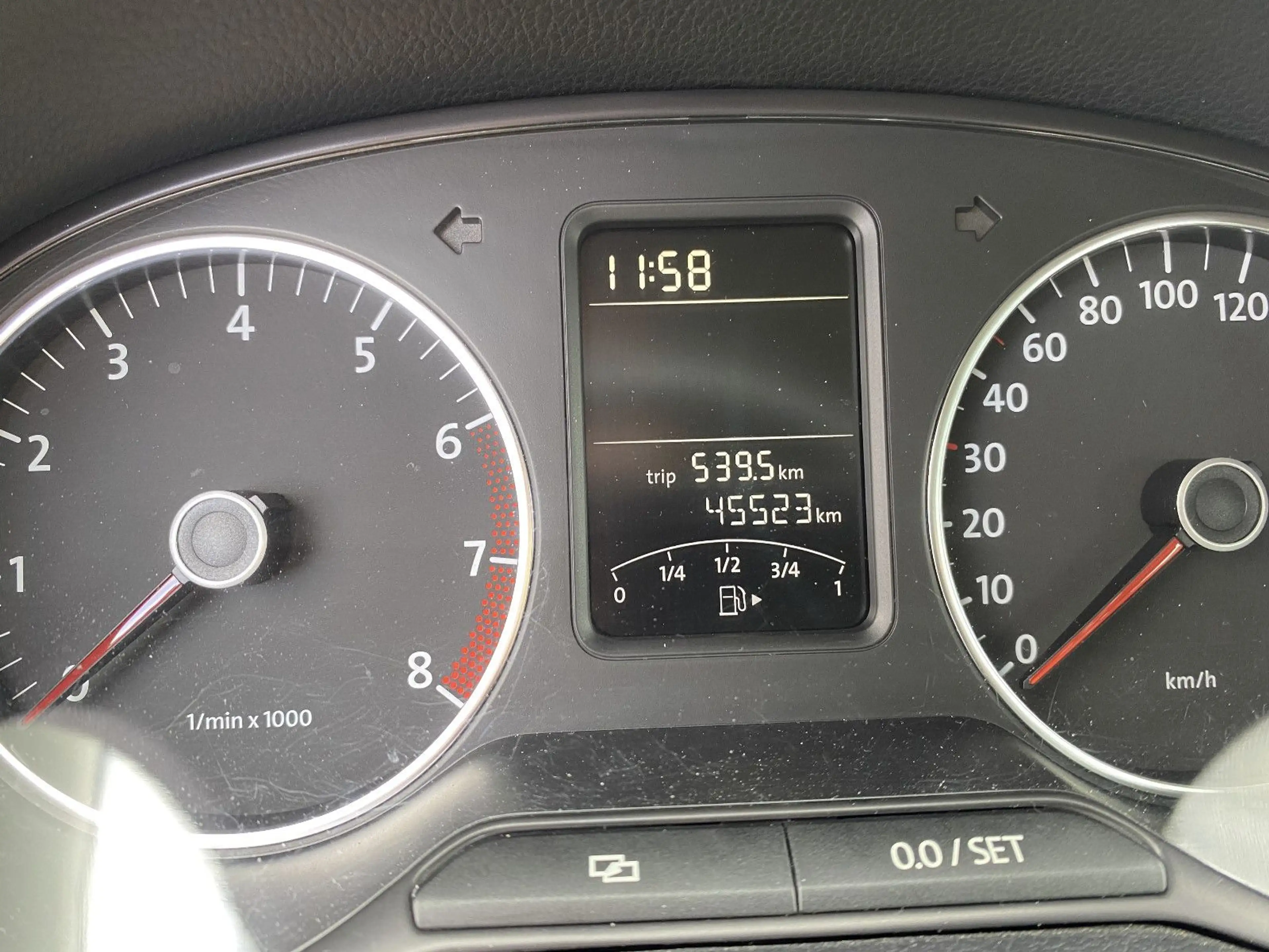 Volkswagen Polo V Comfortline Aus 1 Hand Original 45523 km — photo 9
