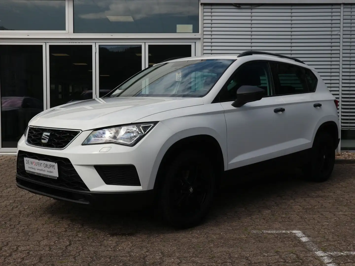 SEAT Ateca Reference Ecomotive 1.0 TSI PDC SITZHZG BL Weiß - 2
