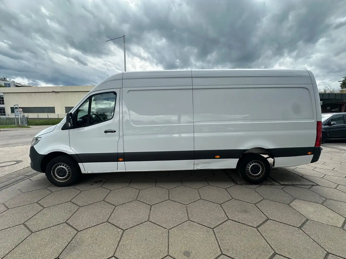 Mercedes-Benz Sprinter 317 MAXI HOCH LANG TRANSPORTER MINIVAN Blanc - 1